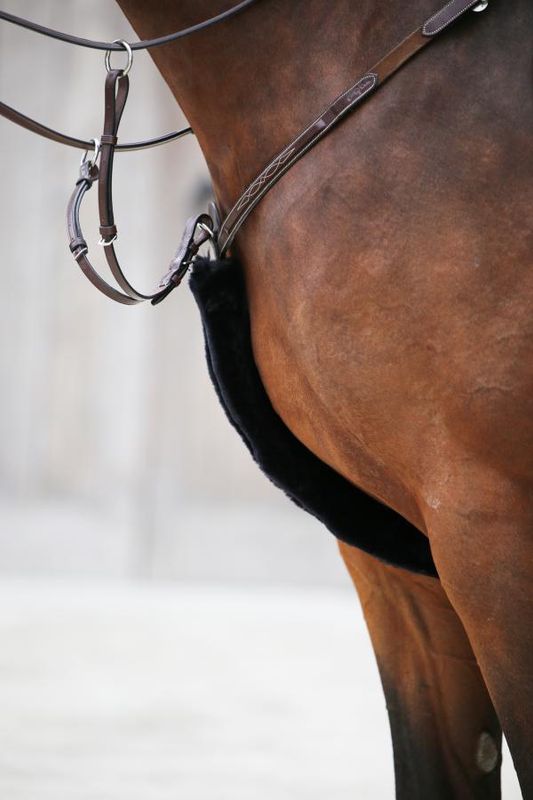 Kentucky Sheepskin Accessories Breastplate Cover