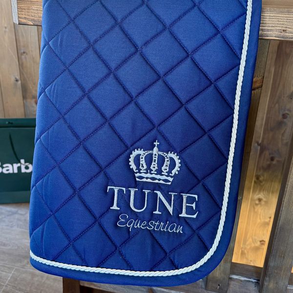 Hovedbilde Hamilton Saddle Pad Dressage Med Brodering